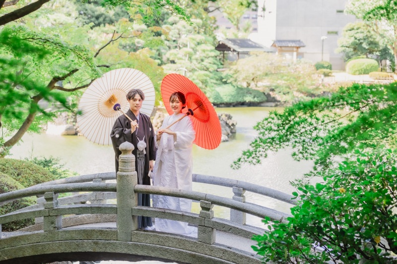 華雅苑　浅草橋本店 _色打掛・着物が豊富