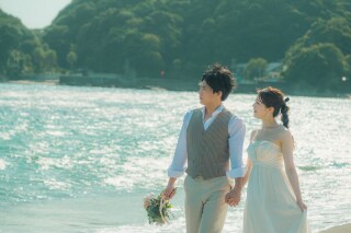 華雅苑　浅草橋本店 _【洋装フォト】海ロケーション
