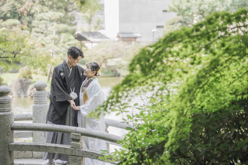 緑が多く、白無垢や色打掛が綺麗に映えます