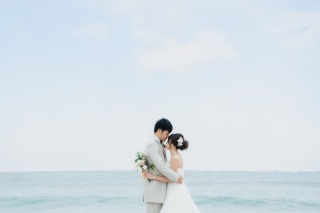 華雅苑　浅草橋本店 _【洋装フォト】海ロケーション