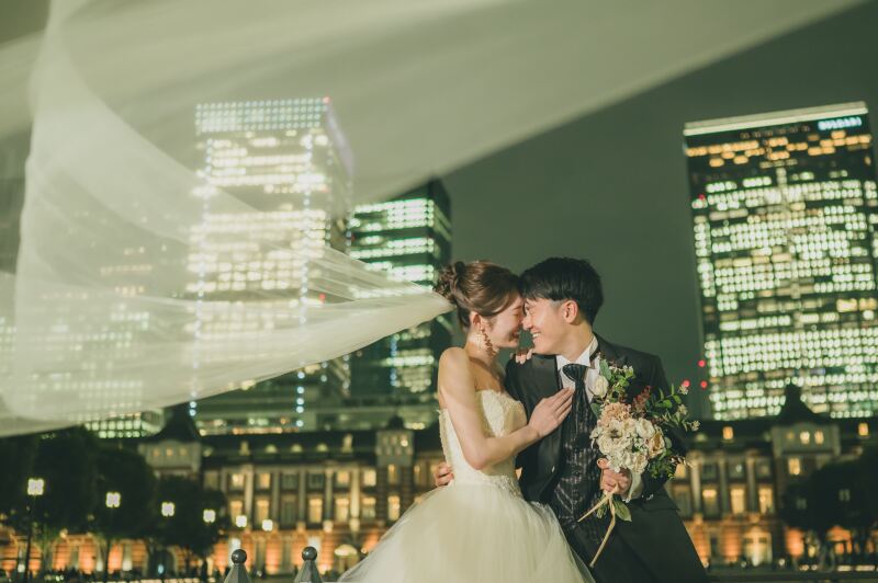 【2/15までの撮影限定】ロケ×スタ和洋プラン✨スタジオ（和）×東京駅ナイト（洋）和洋各1着／データ100枚／新婦ヘアメイク込