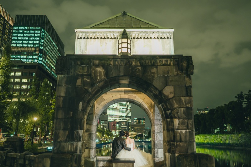 【衣裳差額なし！】東京駅ナイト撮影✨『洋装壱点プラン』ドレス・タキシード各1着／データ130枚／新婦ヘアメイク込