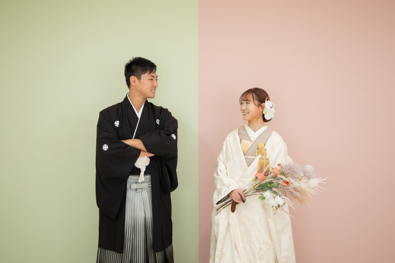 グリーンとピンクの背景