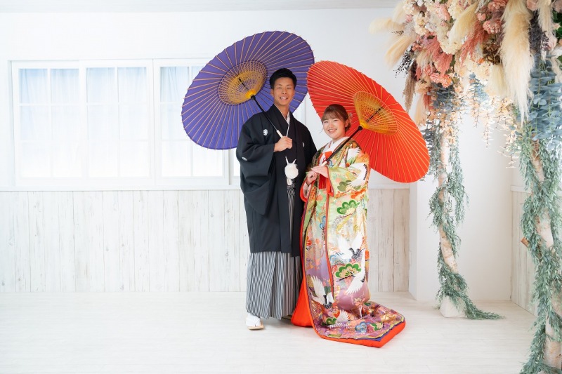 和装らしく番傘を持って！！