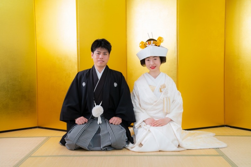 スタジオに戻って白無垢撮影開始です！！