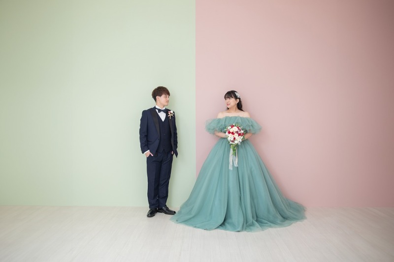 グリーンとピンクの背景