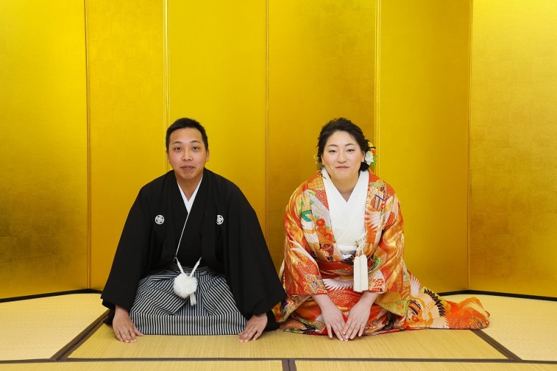 金屏風で撮ります！