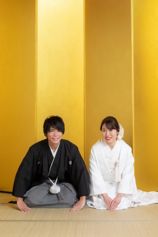 雨の日でしたが逆に風流な感じで撮影していただきました