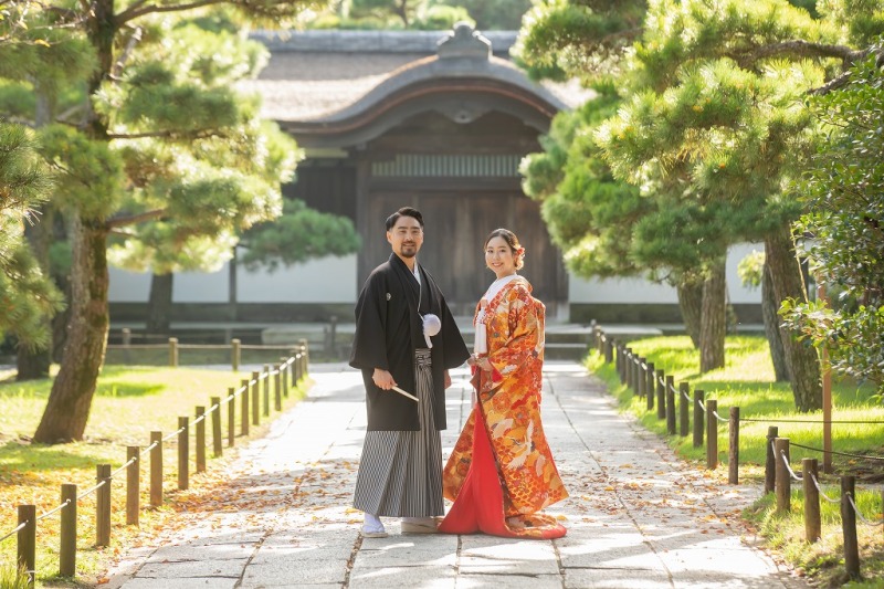 かっちりフォーマルポーズ