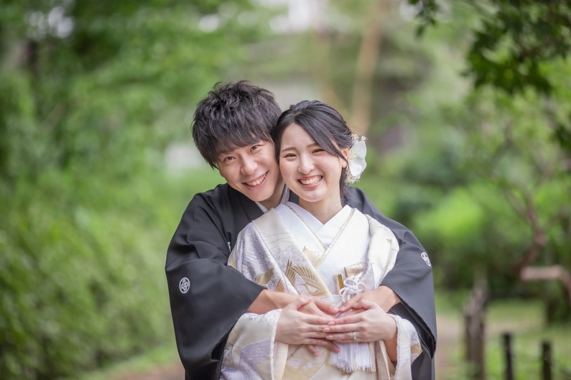 なかよしバックハグ