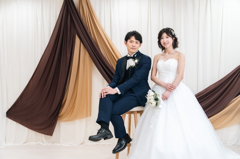 イスに座って一枚