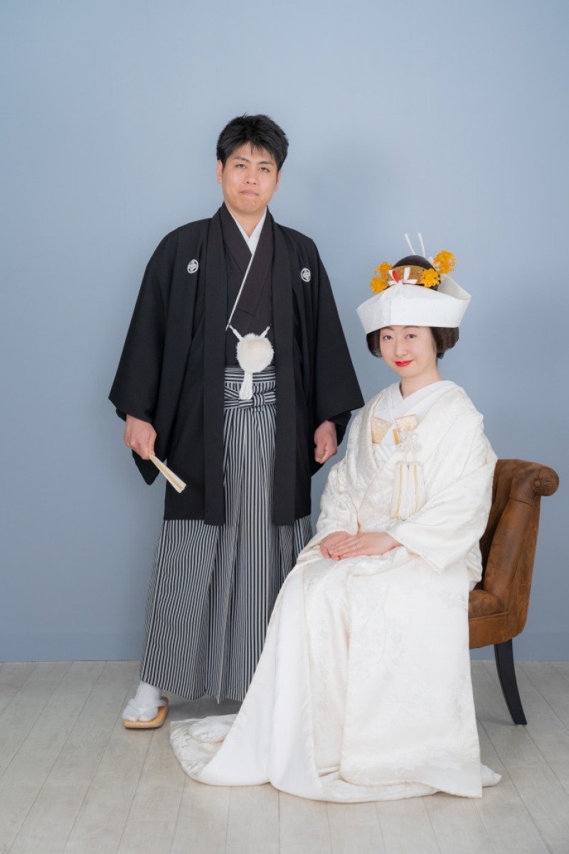 シンプルなお写真は角隠し姿をより引き立てますね！