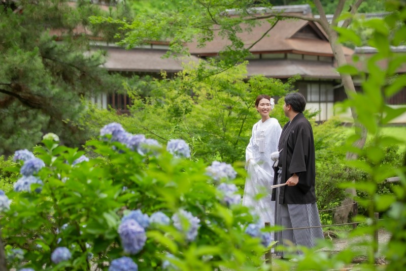 新緑に囲まれて