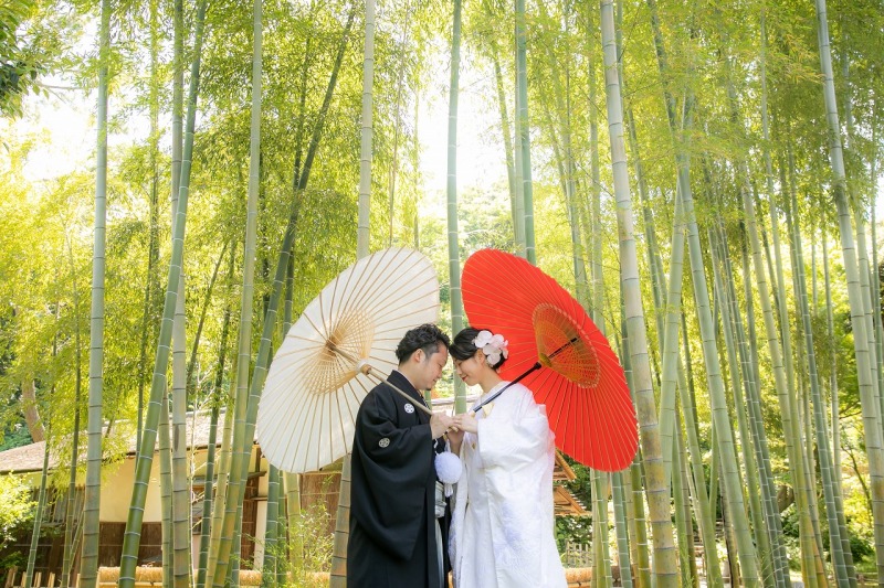 おでこを合わせて