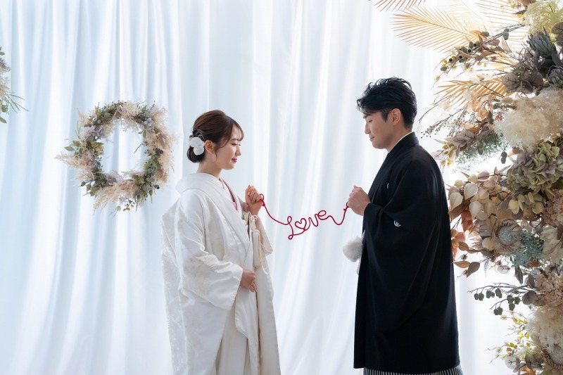 アースカラーのお花のオブジェもあります