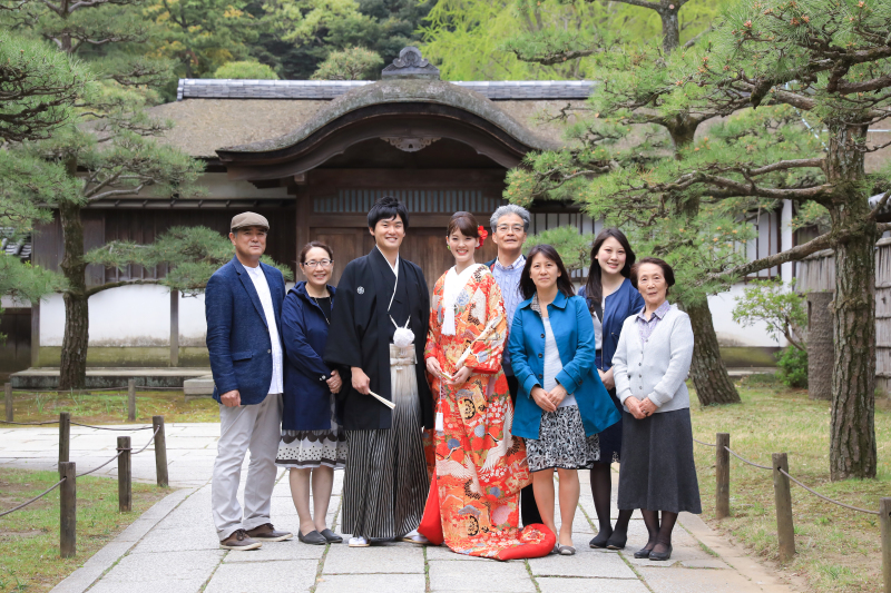 華雅苑 横浜店_両親の衣装がある