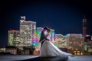 【通年】和洋ロケスタ(大桟橋：夜景＋スタ)弐点プラン《衣装追加料金なし・申請料・移動費・データ100枚付き！》