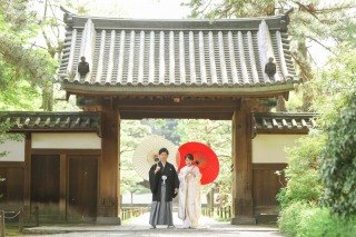 《夏限定7/1～8/16》三渓園or伊勢山ロケ&times;スタ★和装壱点プラン【土日祝日料金無料・申請料・送迎・データ100カット付き！】