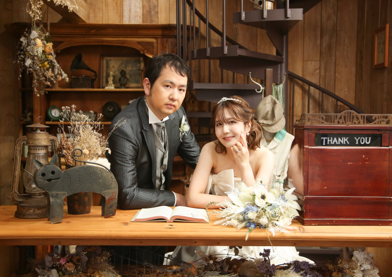 カウンターでポーズをきめて♪