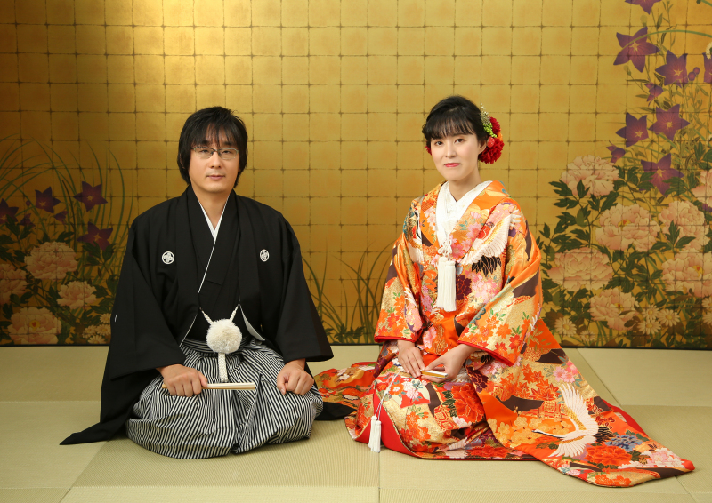 和装の定番「正座」