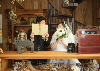 ドレスと色打掛で撮影！