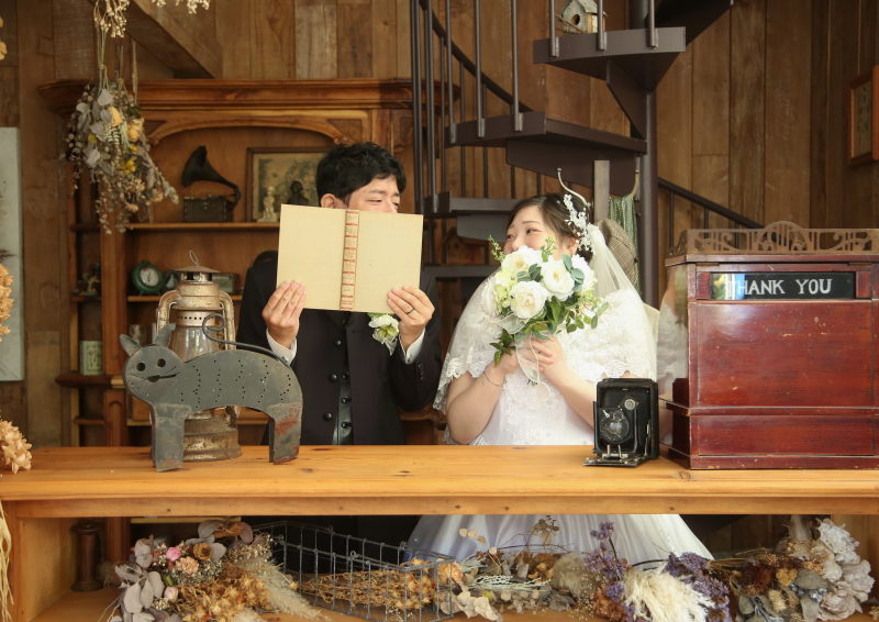 ドレスと色打掛で撮影!