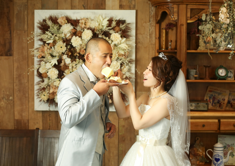 ケーキバイトのシーン♪