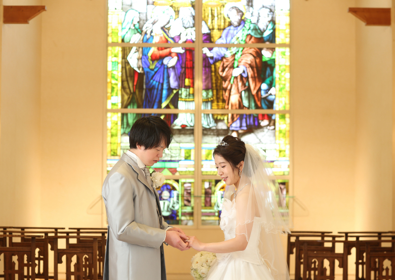 チャペルで結婚式風に!
