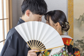 華やかな色打掛で！