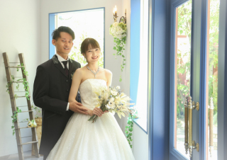 楽しく会話しながらポーズを付けさせていただきました！