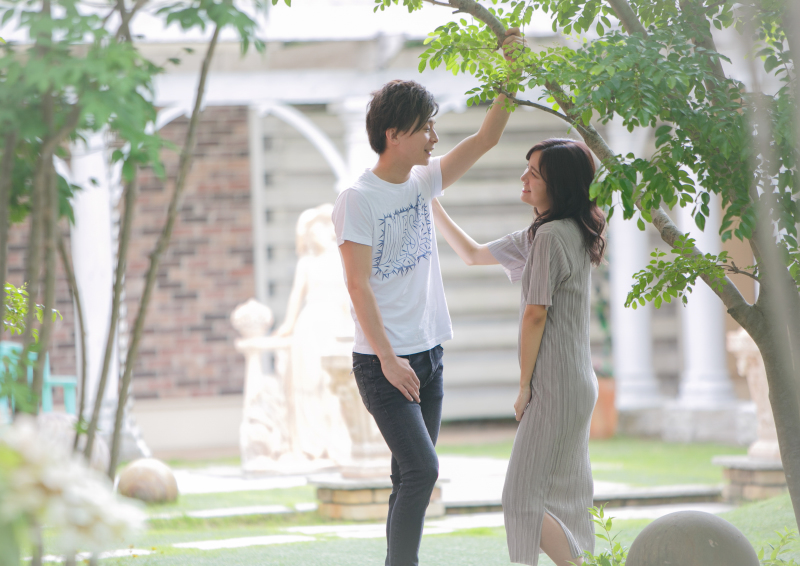 楽しく会話をしながら撮影して新婦様の魅力を引き出します