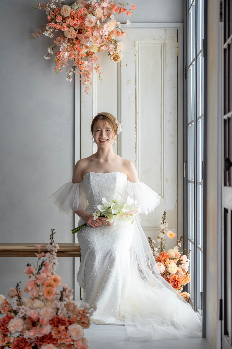 【ソロウエディング】ドレス1点、ヘアメイク、写真3カットアルバム付き