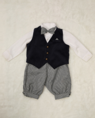 男の子　80cmネイビーベスト