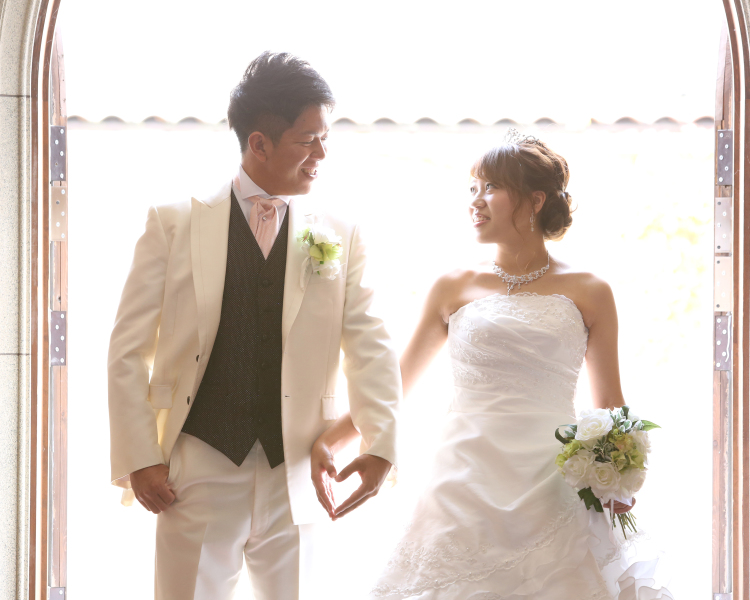 シルエットのハートがポイント！