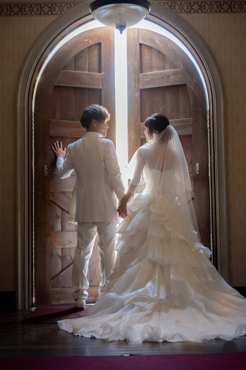 ウエディングドレス×タキシード