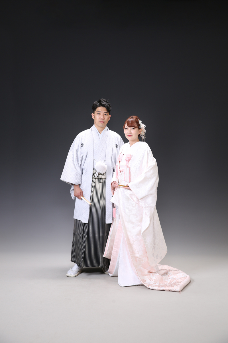 和装はスタジオで型物撮影も