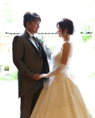 梅雨でも素敵にウェディングフォト♪