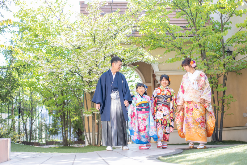 色打掛でのご家族撮影