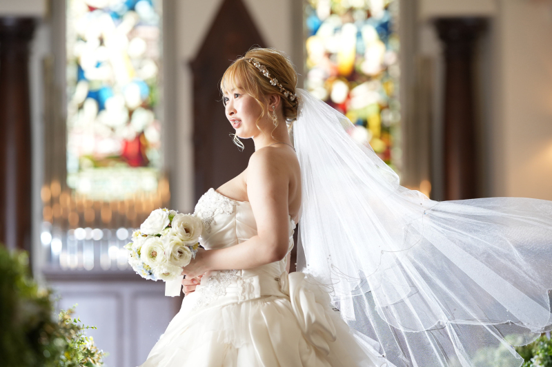 チャペル×花嫁ソロショット