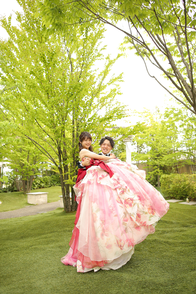 ◆和洋装3着+お子さまと撮影◆アルバム+データ+衣装+ヘアメイク付《お子さまがいらっしゃる方》\キャンペーン使用で通常の半額/