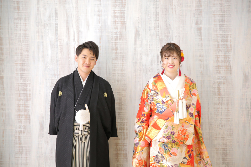 《全データ付きプラン》和装１着スタジオ・ロケ―ション撮影プラン【六切写真台紙付】