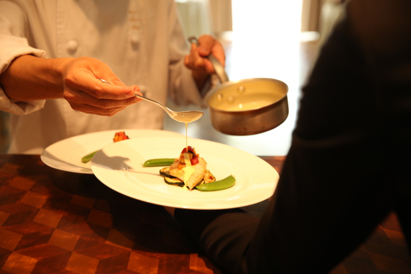 ウエディングフォト+お食事プラン＼場所の移動なくお食事可能です／