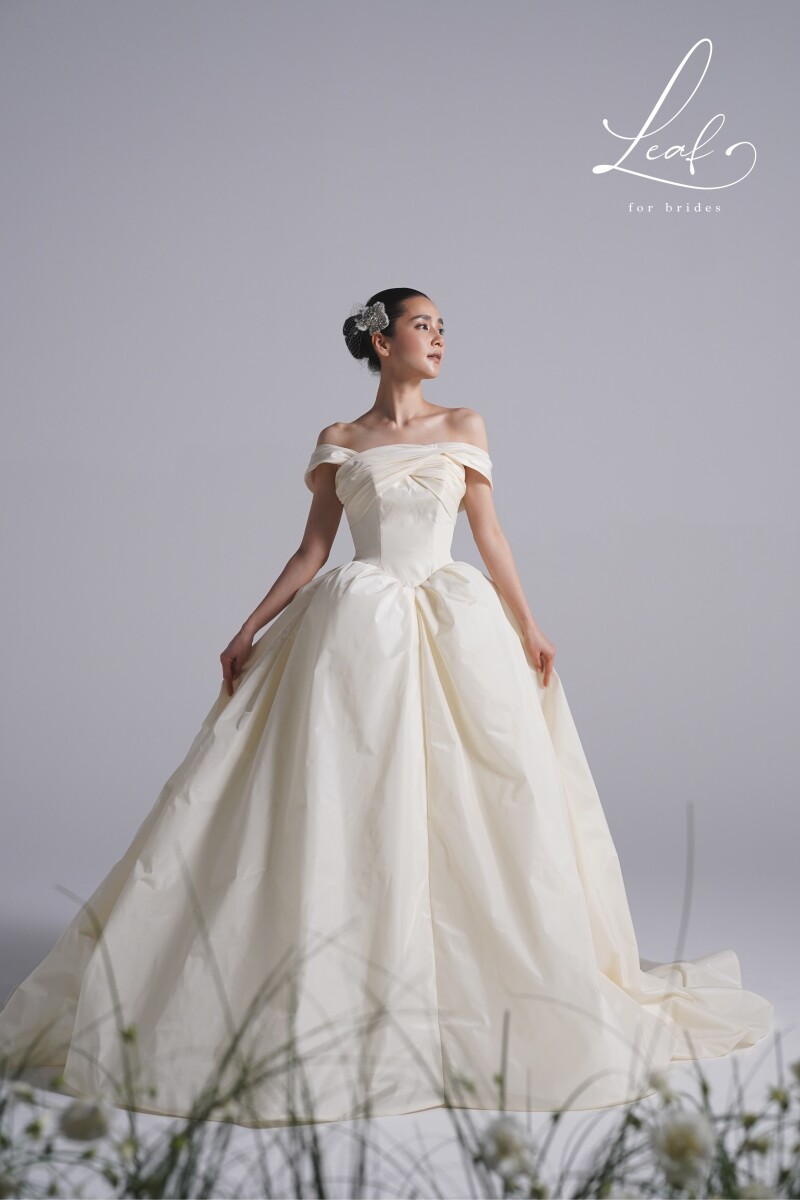 【Leaf for brides】LB13　※8月頃入荷予定