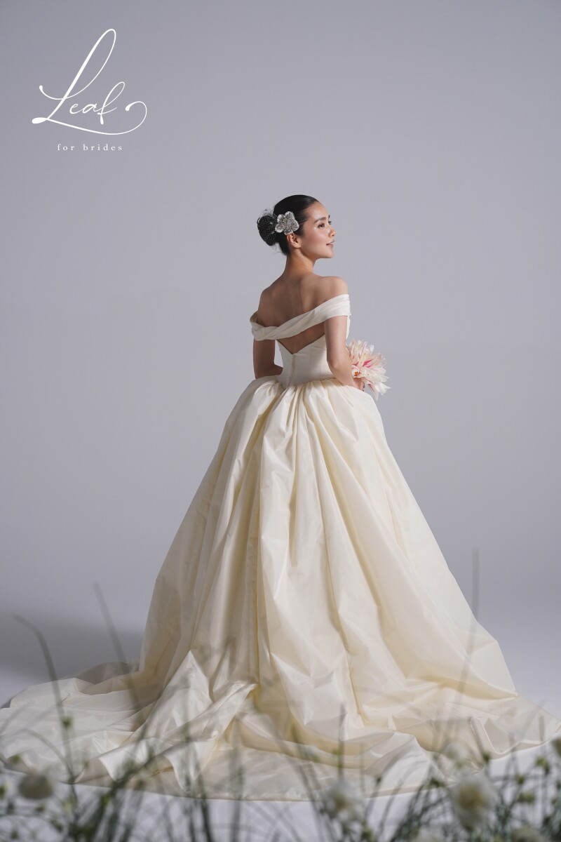 【Leaf for brides】LB13　※8月頃入荷予定