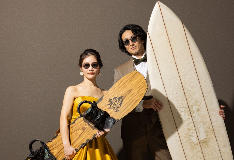 背景チェンジでクールな印象に