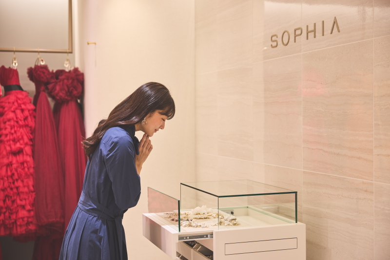 SOPHIA(ソフィア)_衣装の試着ができる