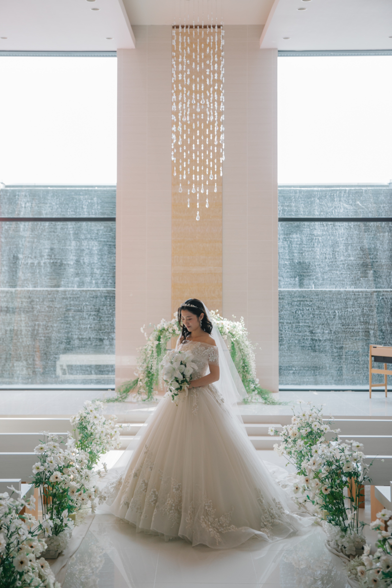 大満足♡贅沢ドレス2着撮影プラン♪【AQUALUXE】