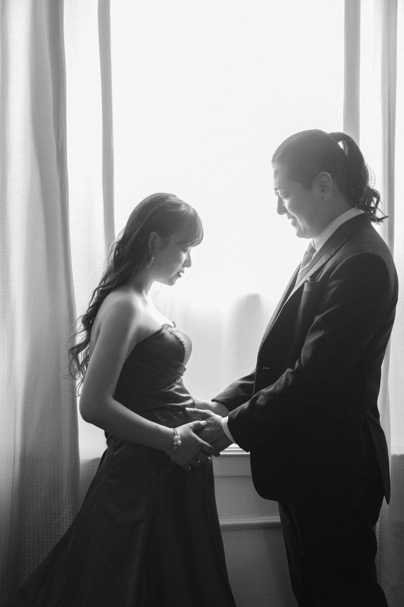 命を想う手　モノクロに刻むやさしい時間