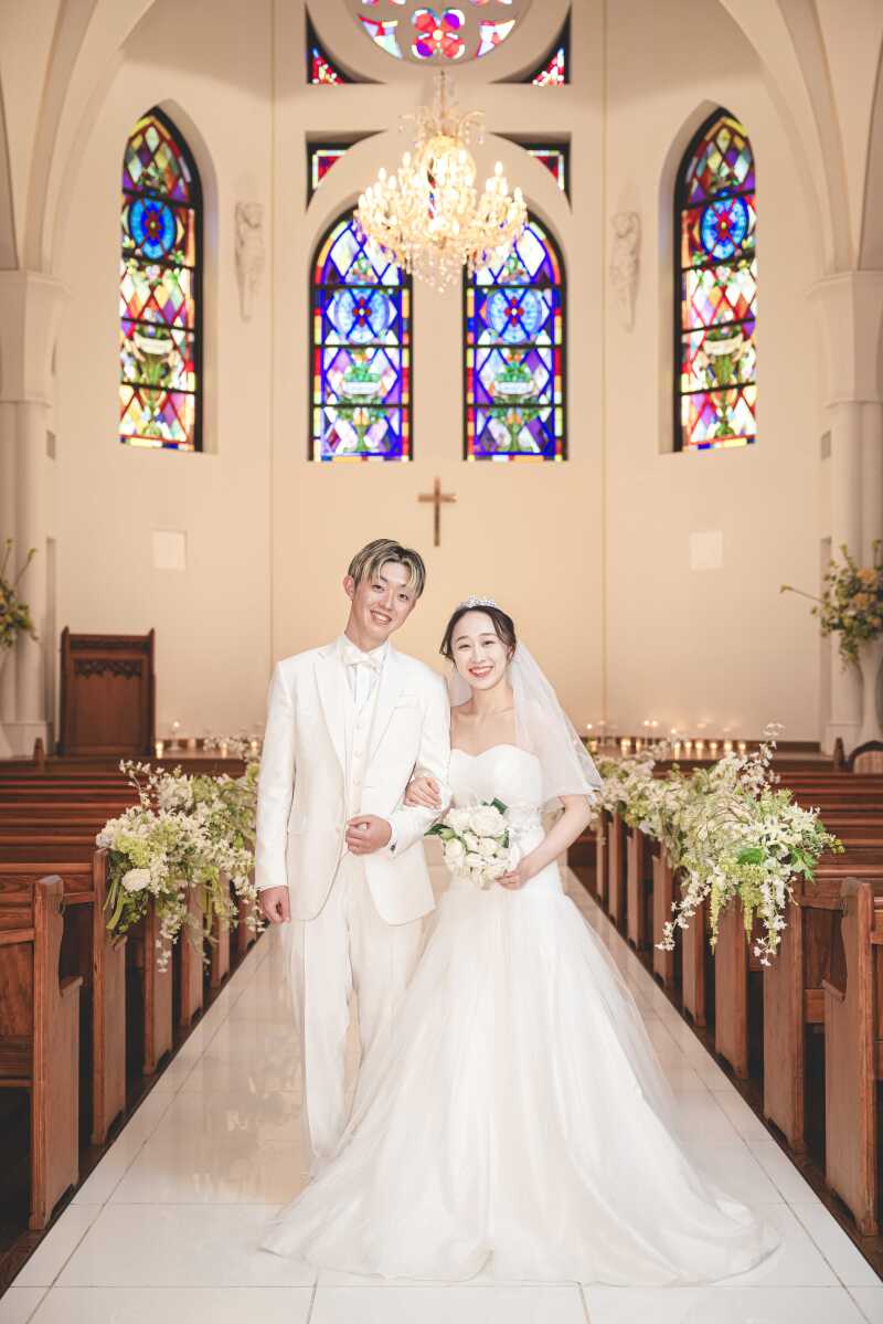 チャペルでウェディングフォト