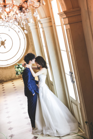 お二人の表情が印象的な１枚です